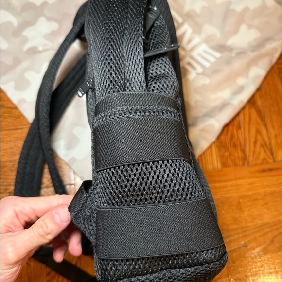 Dagne Dover DAKOTA AIR MESH BACKPACK (Medium) - Picture 4 of 11